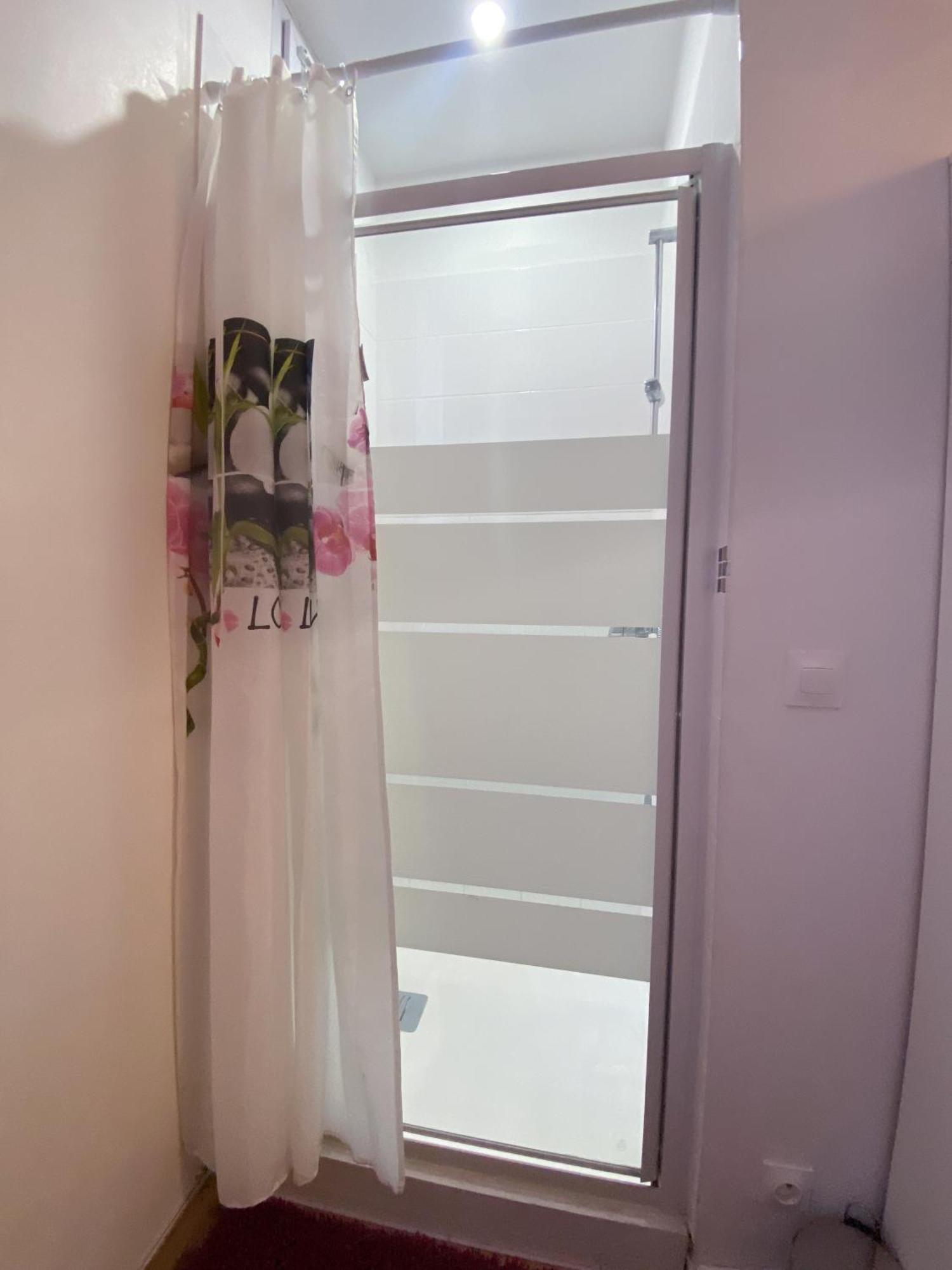 Nice Apartment Ideal To Visit Paris 克利希 外观 照片